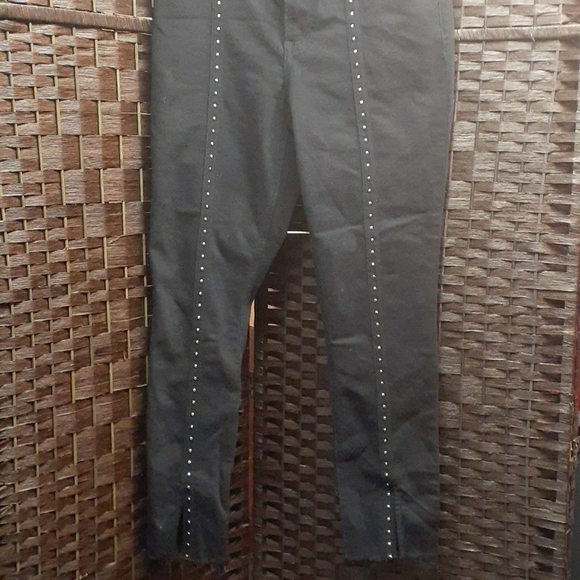 Express black studded Jean's - Picture 2 of 9